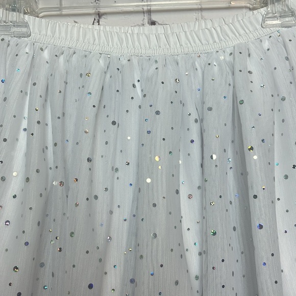 Gymboree Cardigan and Skirt Coordinating Set - Picture 9 of 14